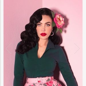 Vixen Hunter Green top